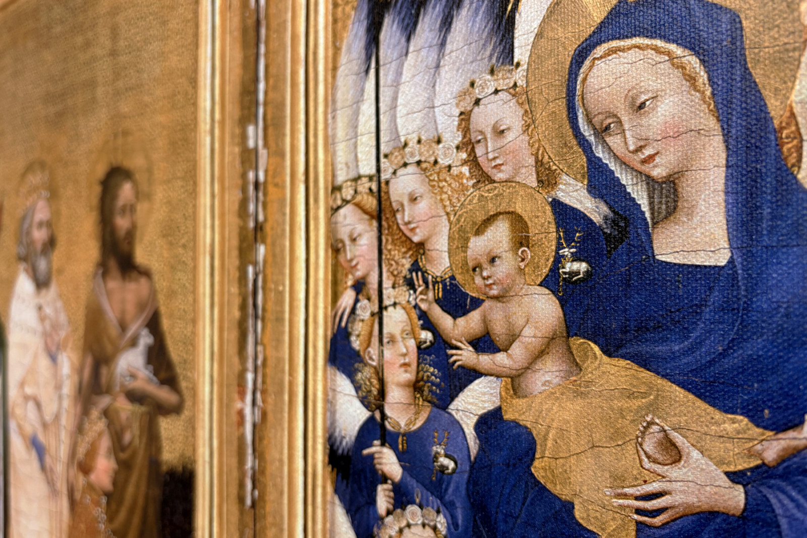 Richard II Presenterad till jungfrun och barnet av hans beskyddare Saint John the Baptist och Saints Edward and Edmund, c.1395-99 (äggtempera på ek) - Master of the Wilton Diptych