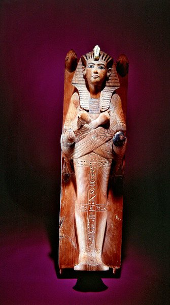 Bild av kungen på sin begravningsbädd, från Tutankhamons grav (ca 1370-52 f.Kr.) Nya kungariket (trä) (se även 149292) av Egyptian 18th Dynasty