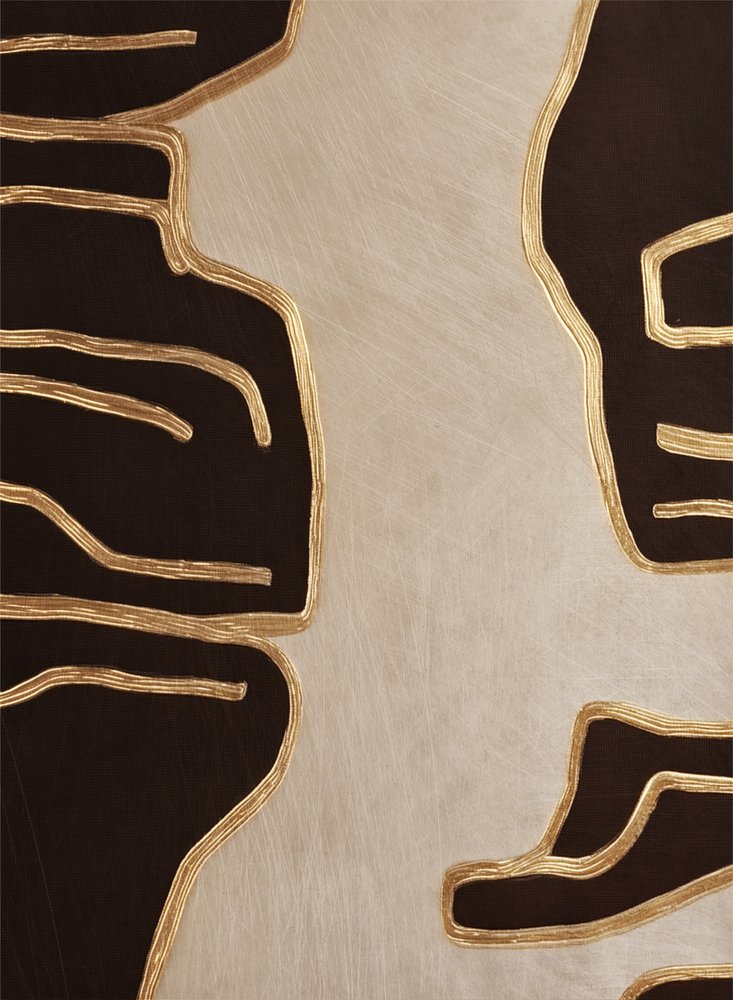 Eleganta guldkonturer av Alma