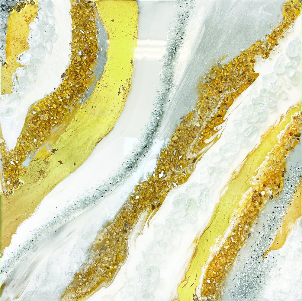 Praktfulla guldvirvlar av Alyson Storms