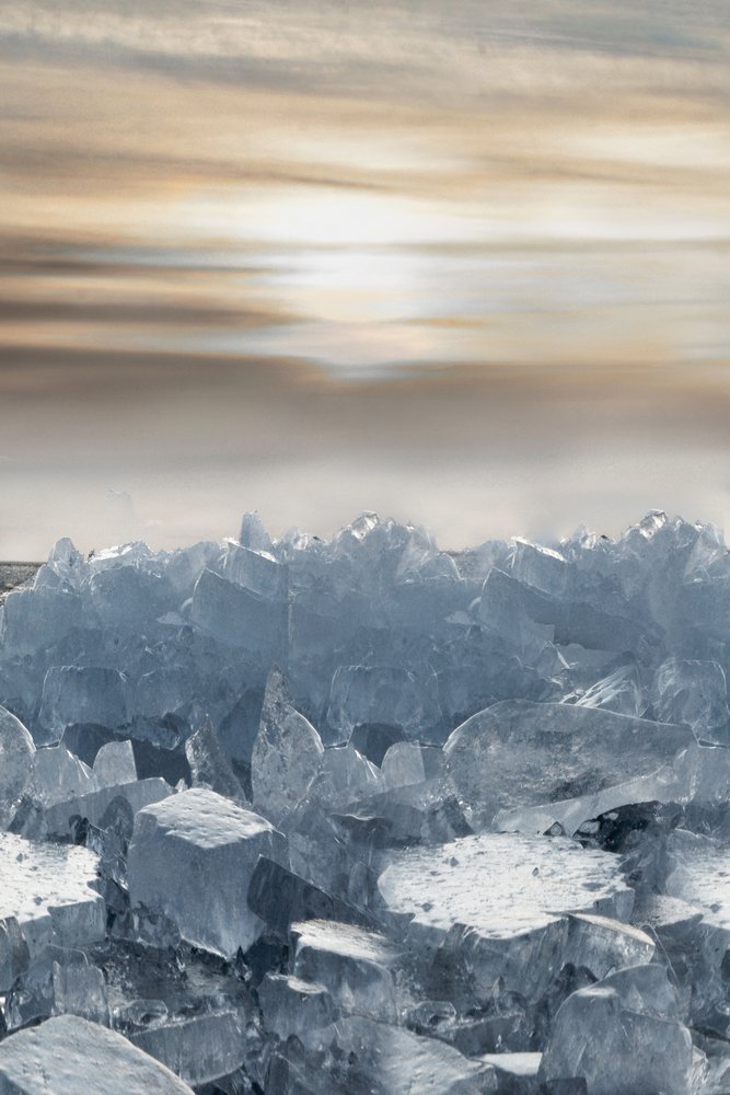 Golden Sky Ice av Christina Sillen