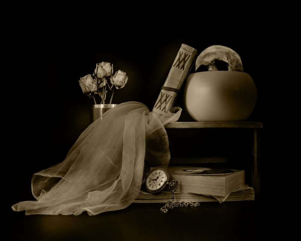 Memento Mori – stilleben av Christine SUISSIA
