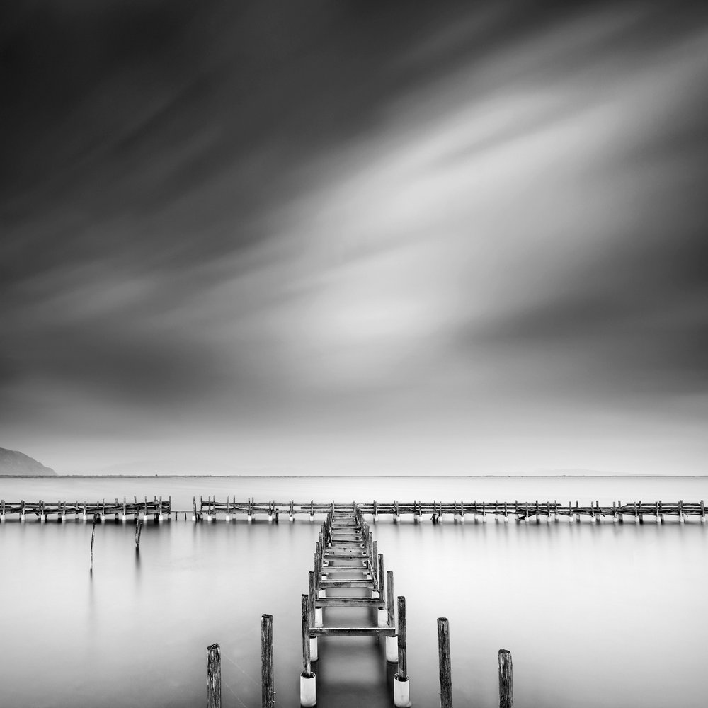  av George Digalakis