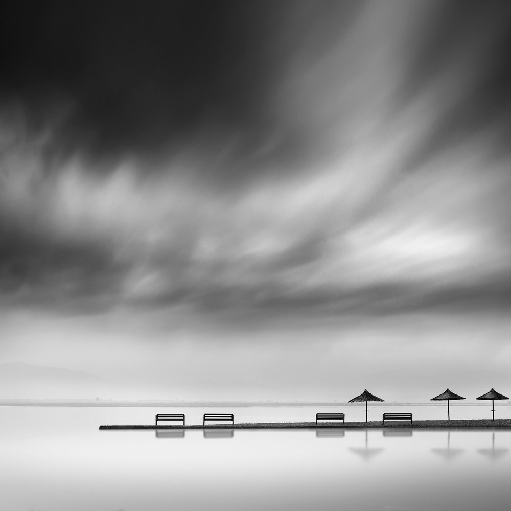  av George Digalakis