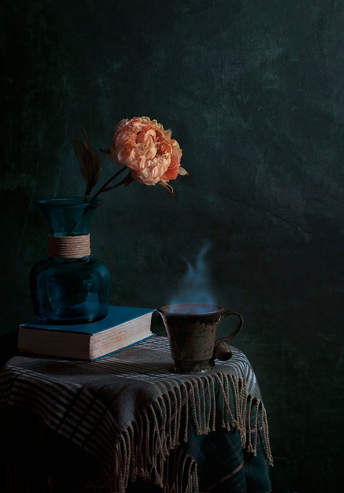 Pion och en rykande kopp av Lydia Jacobs