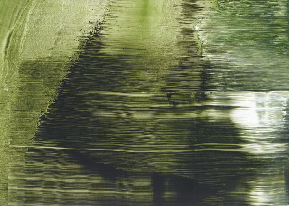Fluid Green – abstrakt av Maira Ribena