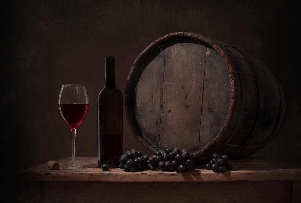 Rustikt stilleben med vin av Margareth Perfoncio