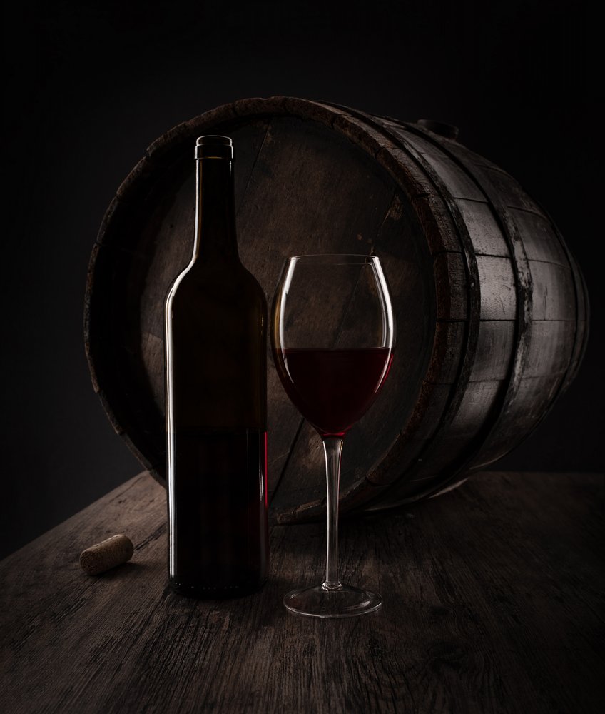 Rustikt vin och fat av Margareth Perfoncio