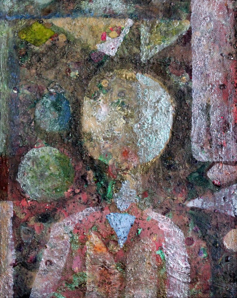 Abstrakt figur i jordfärger av Marina Nelson