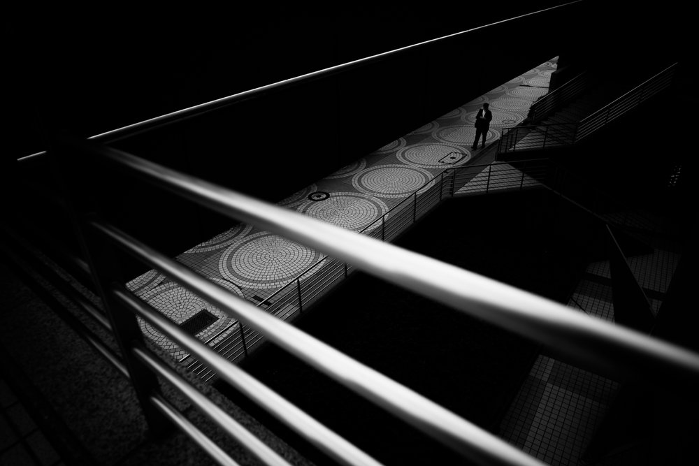 Solitary Man – stadspromenad av Satoshi Hata