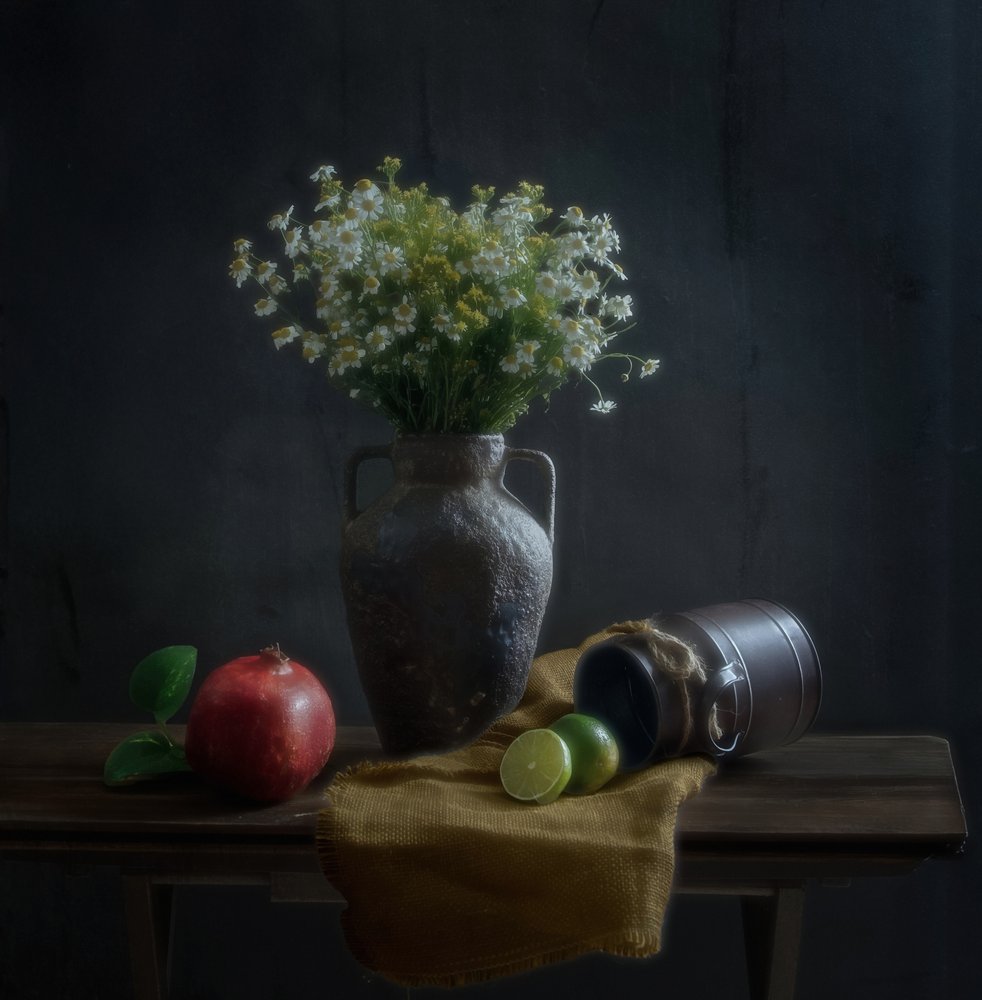 Rustikt blomsterstilleben av Yinan F.
