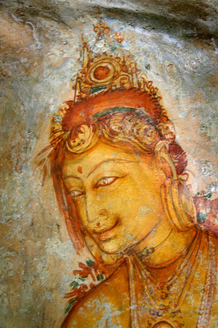 Fresk på väggen av Sigiriya-klippan, i Matale-distriktet i Sri Lanka. Denna 370 meter höga lavahög av en gammal vulkan är känd för det befästa palatskomplexet, byggt under kung Kas regeringstid av Unknown