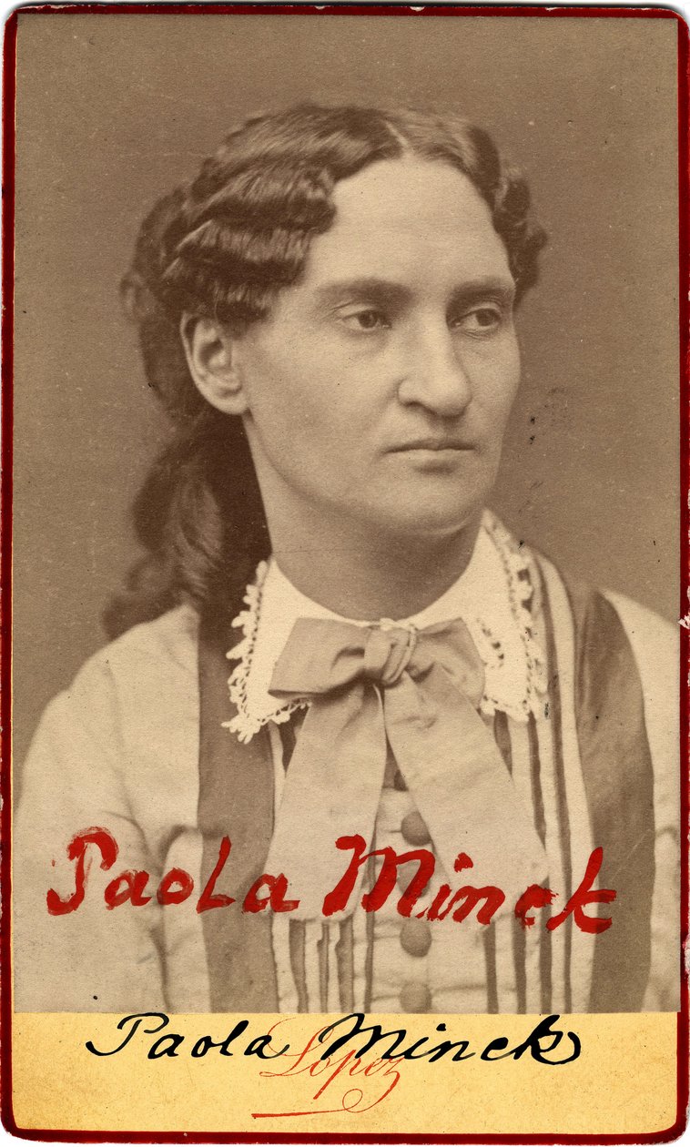 Pariskommunen: Porträtt av Paule Minck (1839-1901) Bokstävernas kvinna, journalist, Franc-Maconne (Franc Maconne), socialist och feminist, 1871. Dim. 10,3x6,3 cm av Unknown