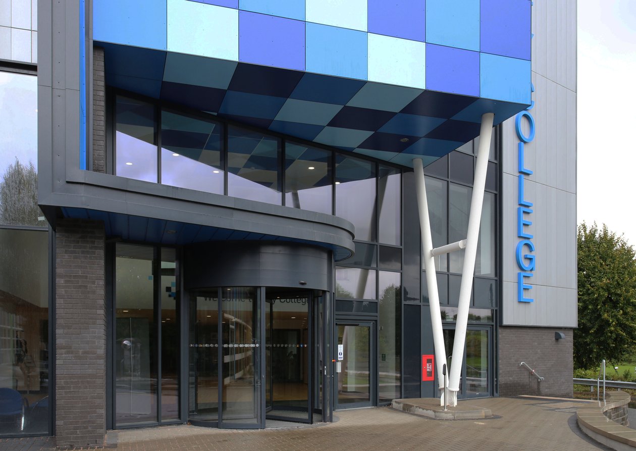Plymouth City College STEM Center från Kings Road av Unbekannt Unbekannt