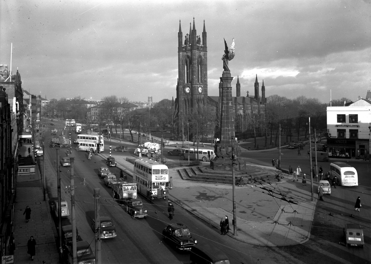 Utsikt över Haymarket och St Thomas Church, Newcastle upon Tyne, januari 1956 (bw foto) av Unbekannt Unbekannt