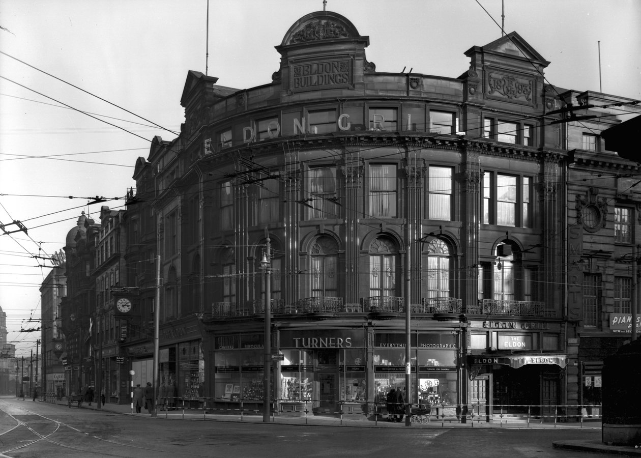 Utsikt över Turners fotostudio och butik på Blackett Street, Newcastle upon Tyne, februari 1950 (bw foto) av Unbekannt Unbekannt