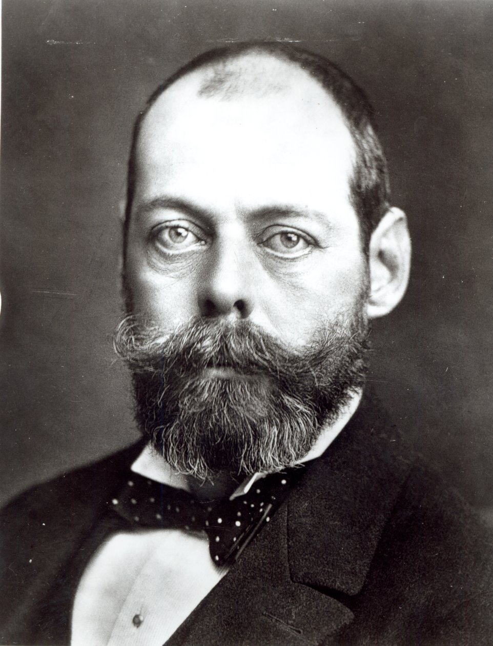 Porträtt av Randolph Churchill av English Photographer