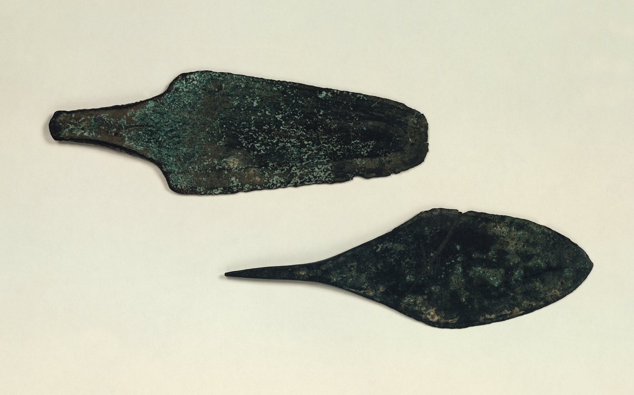 Två dolkar, 2000-1800 f.Kr. (koppar) av Prehistoric