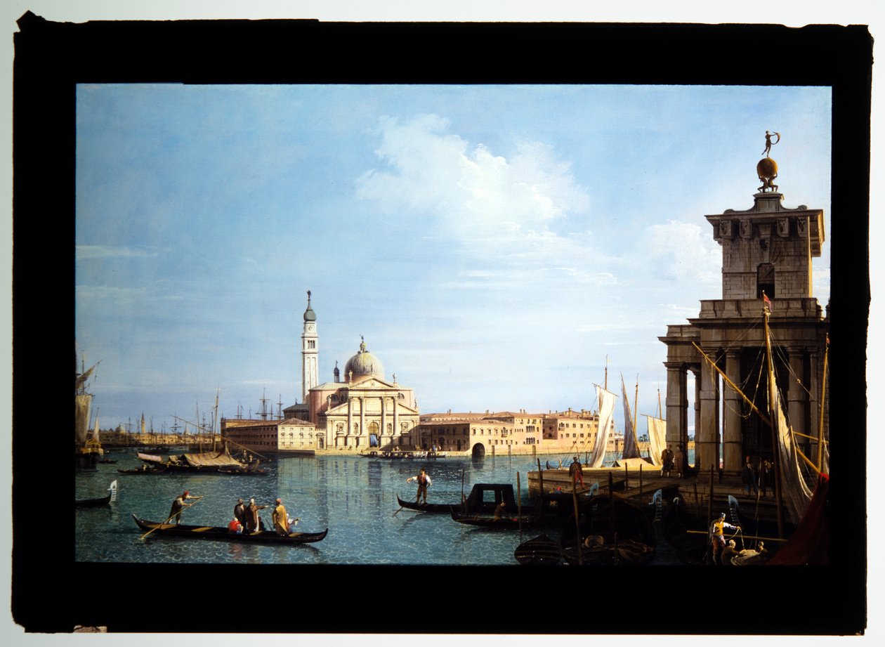 Ön San Giorgio Maggiore, Venedig med Punta della Dogana och ett flertal fartyg (olja på duk) av (1697 1768) Canaletto