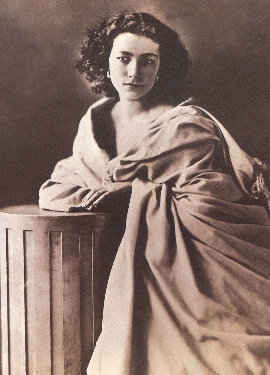Porträtt av Henriette Rosine Bernard dite Sarah Bernhardt (1844-1923) av Nadar av Nadar