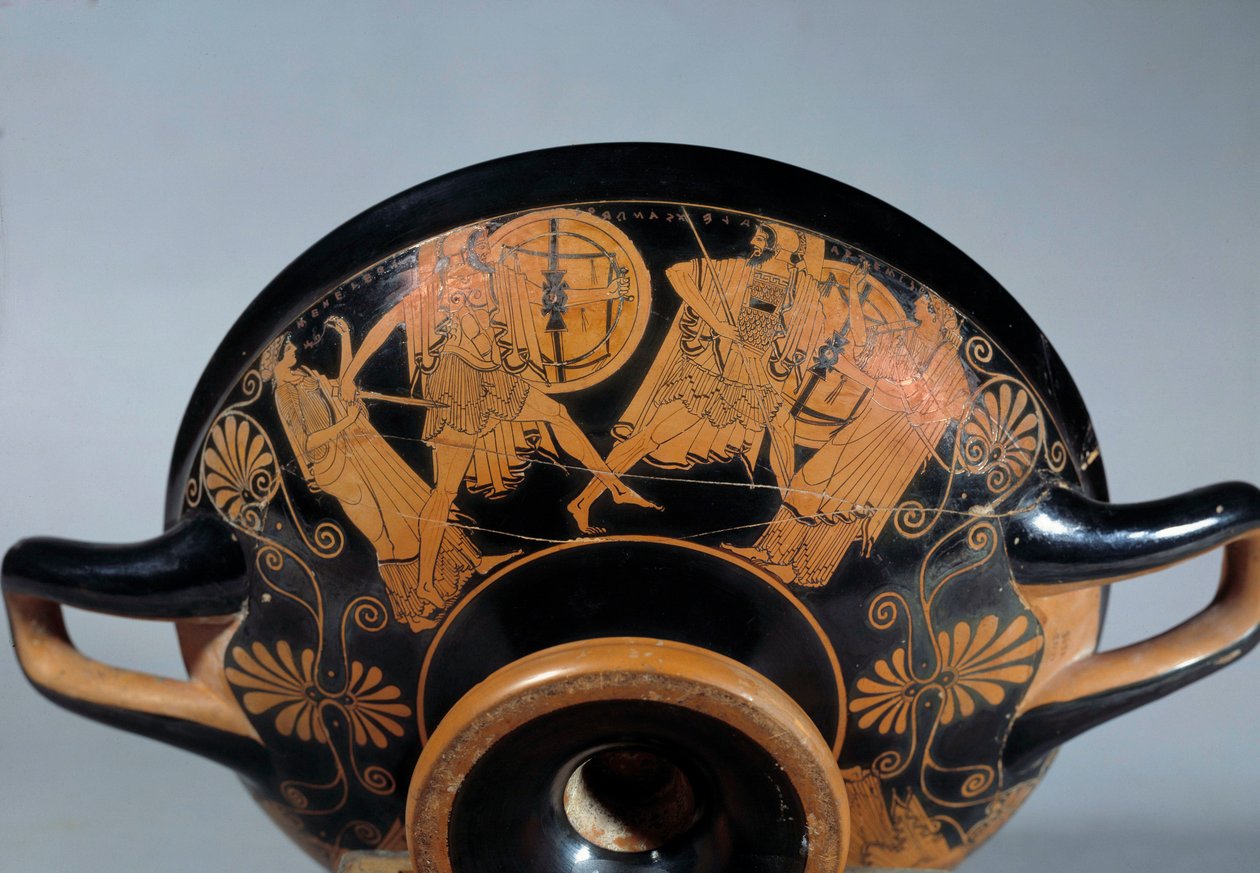 Grekisk antiken: Attisk kopp med röda figurer som representerar en scen från det trojanska kriget: duellen mellan Menelaos och Paris. Artemis deltar i duellen. Målning tillskriven Douris. Omkring 490-480 f.Kr av (attr.to) Douris