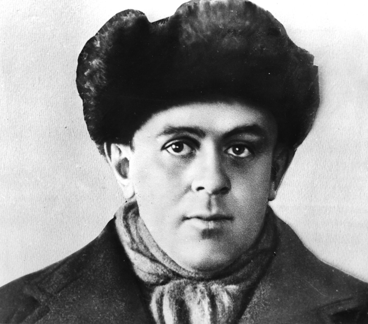 Amerikanske reportern, författaren och revolutionären John Reed i Moskva, runt 1917-18. av Unknown