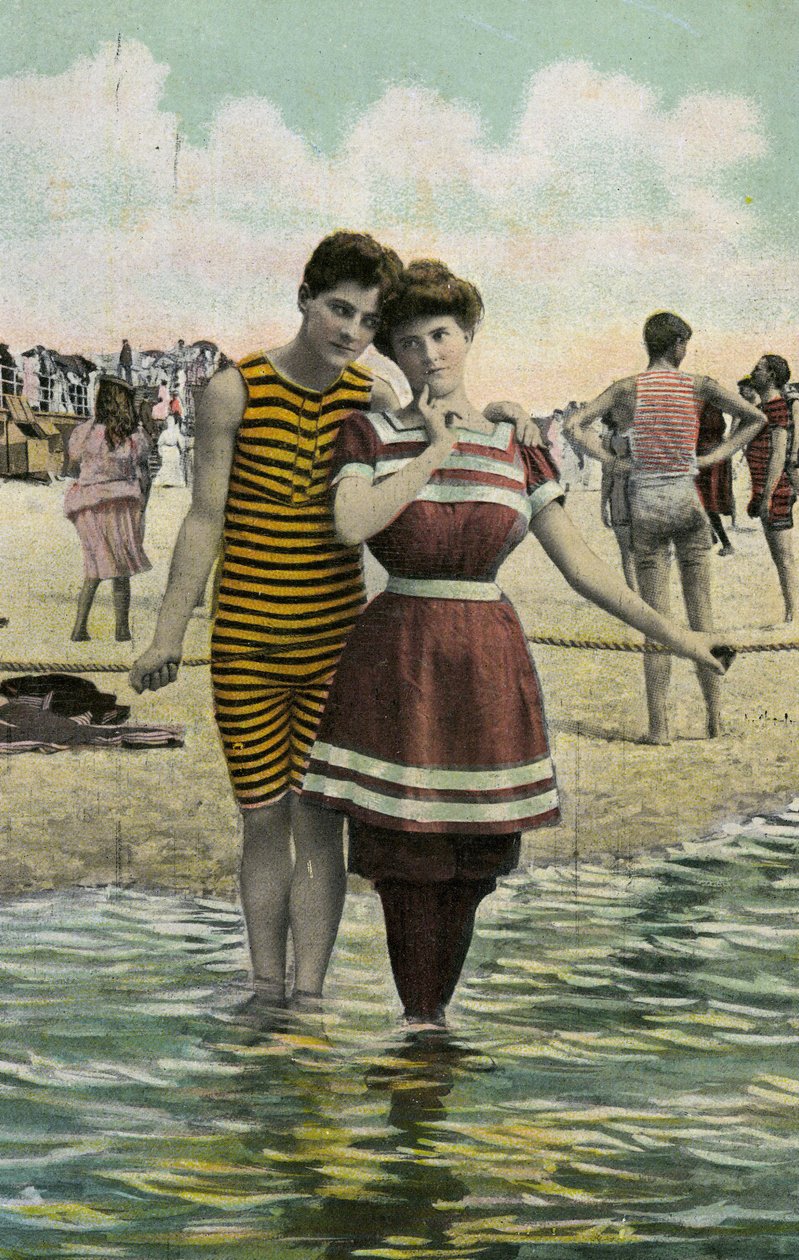 Älskare på stranden ca 1900 (handtonat foto) av Unknown