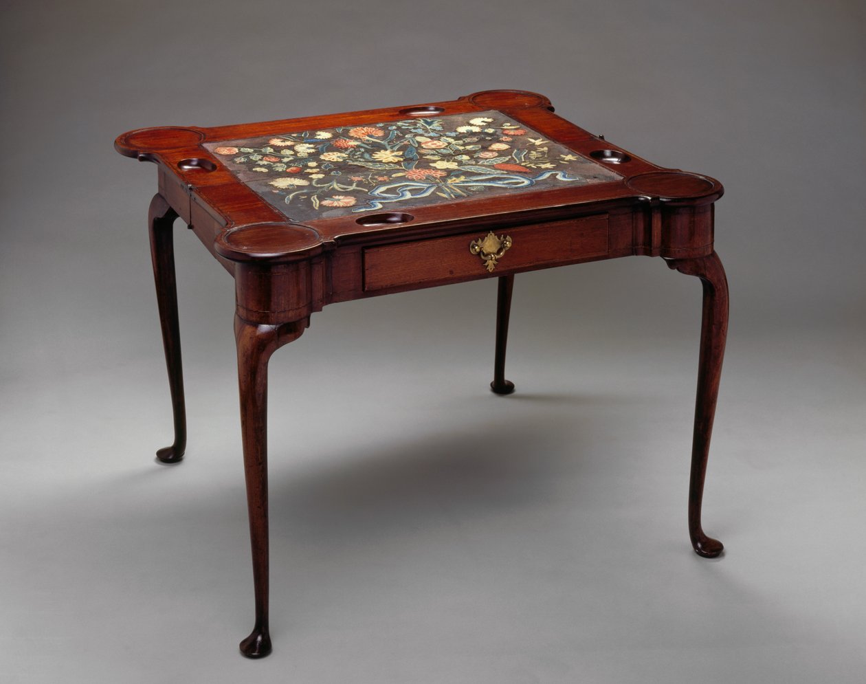 Kortbord, 1730-60 (mahogny och inlägg) av American School