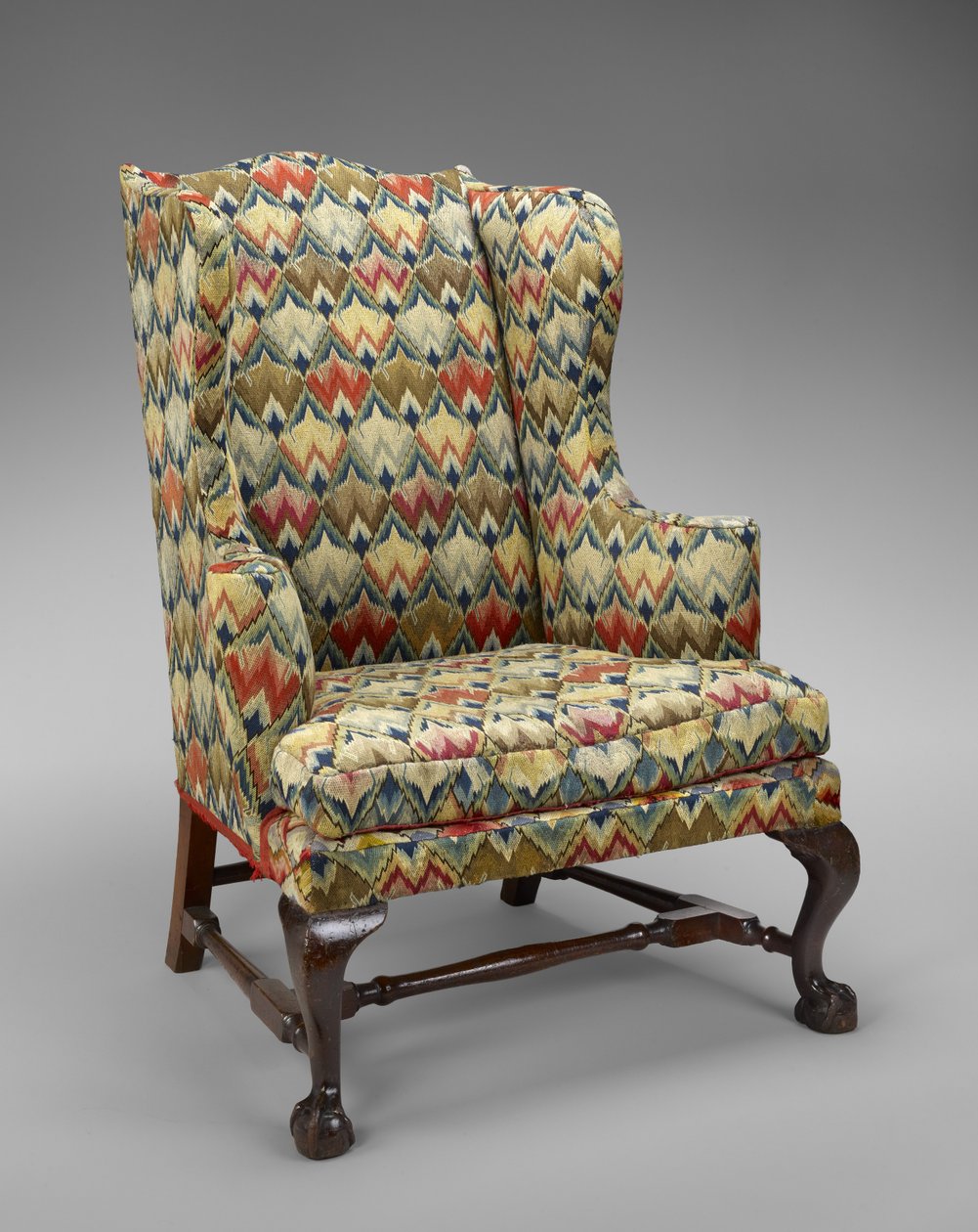 Fåtölj, 1750-1800 (mahogny; lönn, vit furu och originalsömnad av ull på linneduk) av American School