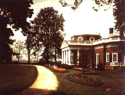 Utsikt över Monticello, hem för Thomas Jefferson (1743-1826), byggt 1772 av American School