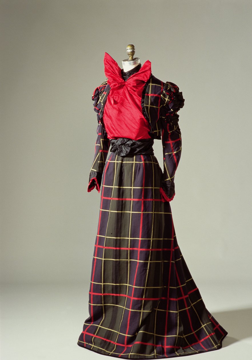 Gåklänning, ca 1890 av American School