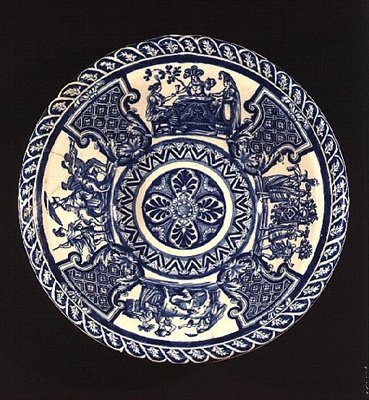 Delft mjölkpanna, gjord för Maria II (1662-94) efter hennes tillträde 1688 (lergods) av Dutch School