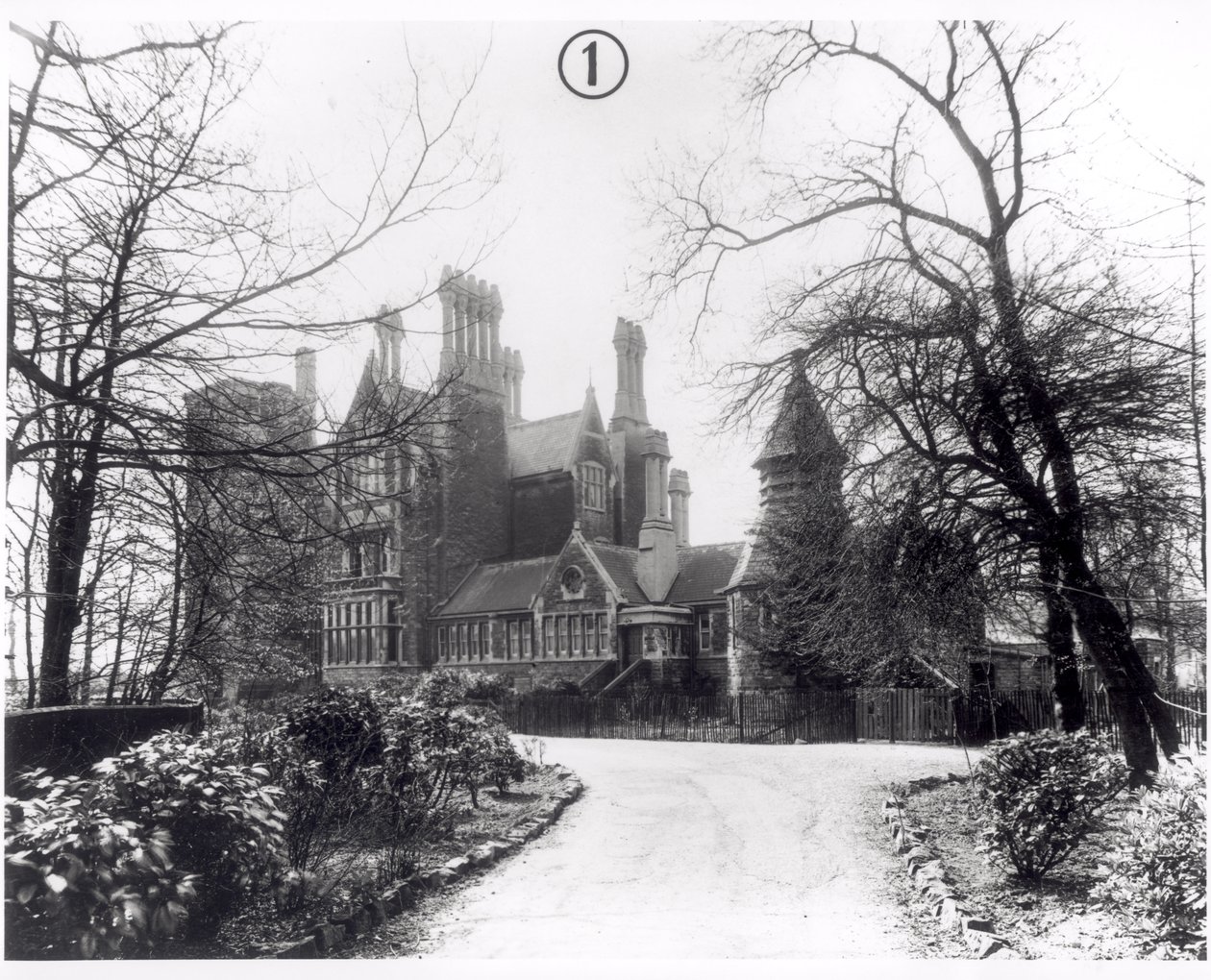 Meanwood Towers, byggt 1867, 1950 av English Photographer