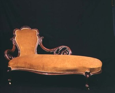Schäslong, ca 1860 (valnöt) av English School