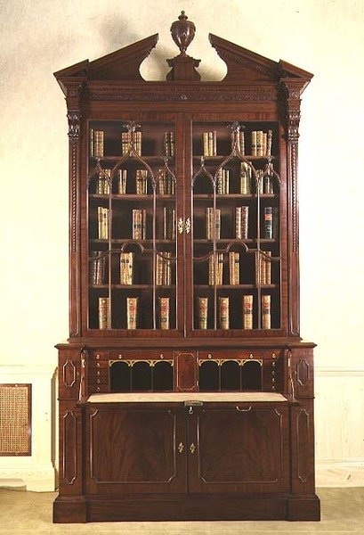 Chippendale trasig bokhylla med gotiskt tracery, ca 1760 av English School