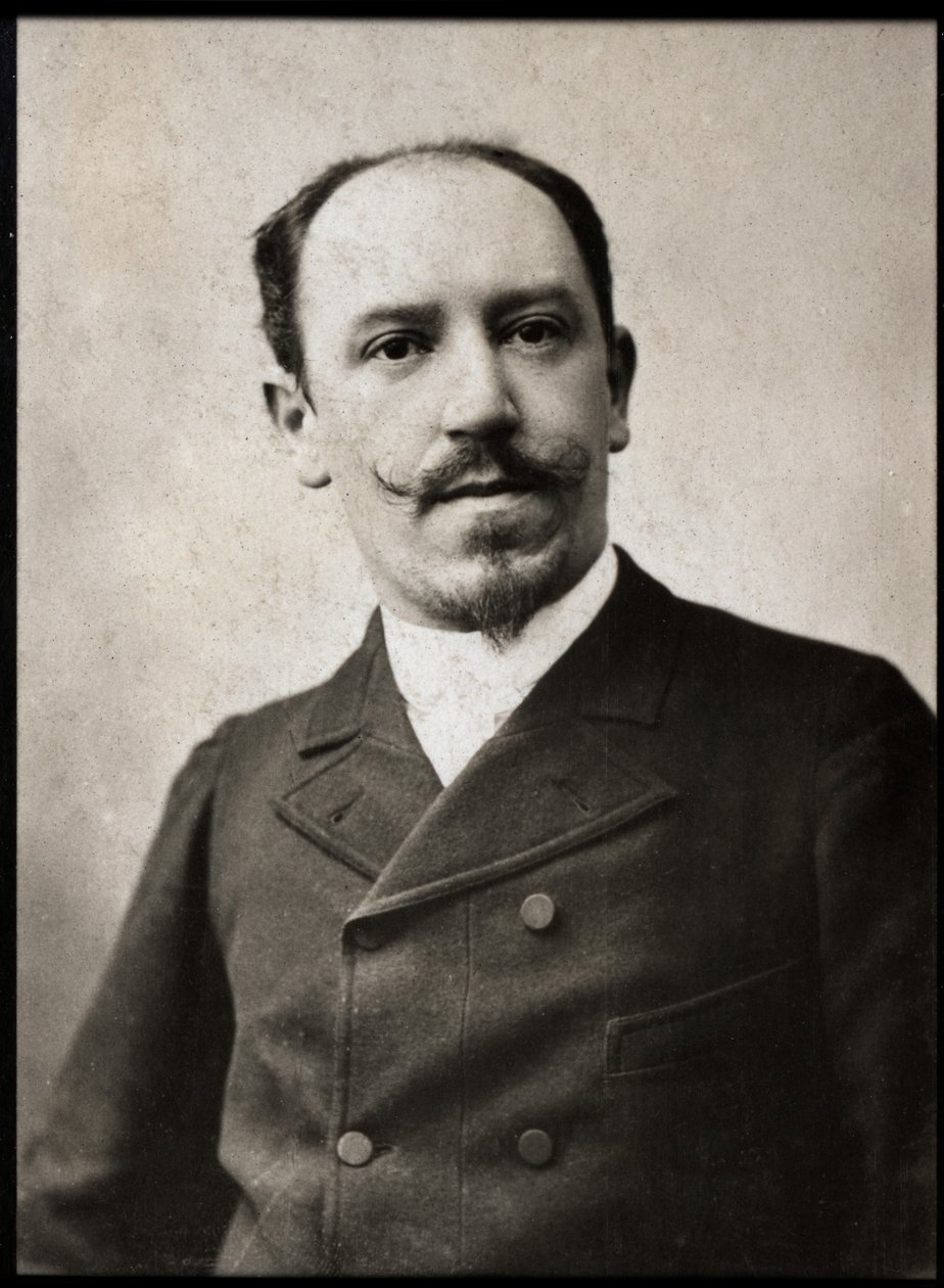 Porträtt av Edmond Haraucourt (1856-1941), fransk författare och dramatiker. av French Photographer
