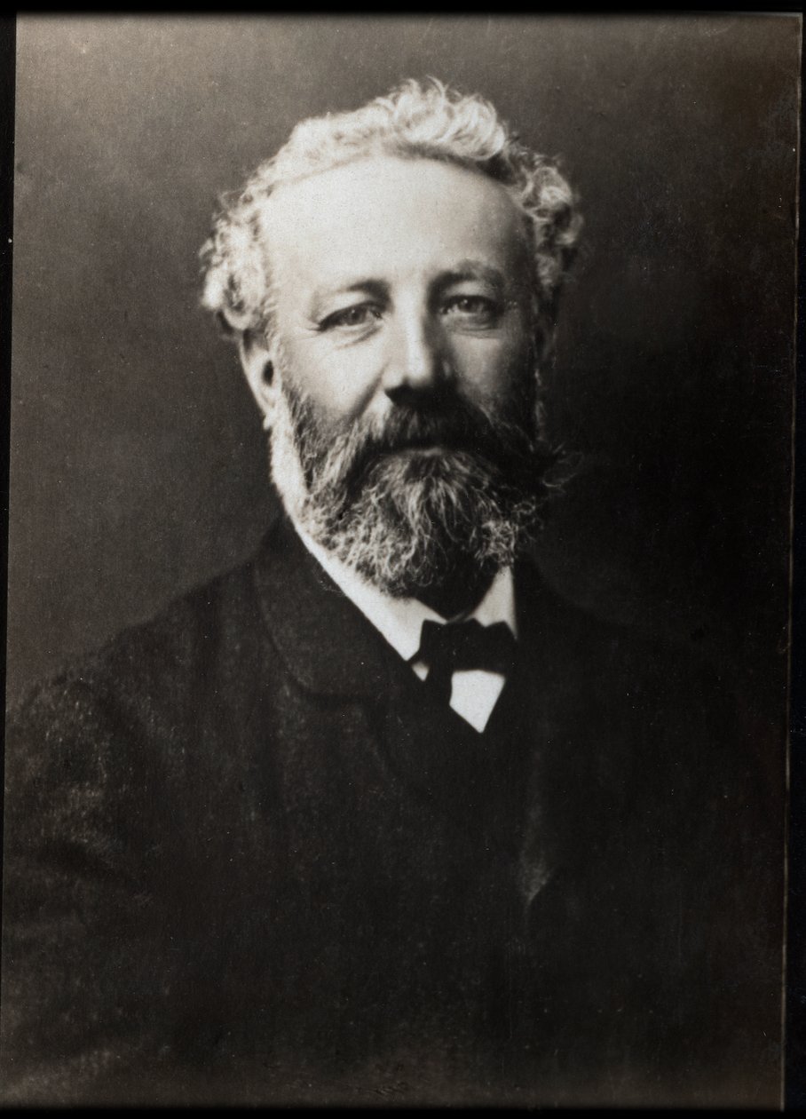 Porträtt av Jules Verne (1828-1905), fransk författare. av French Photographer