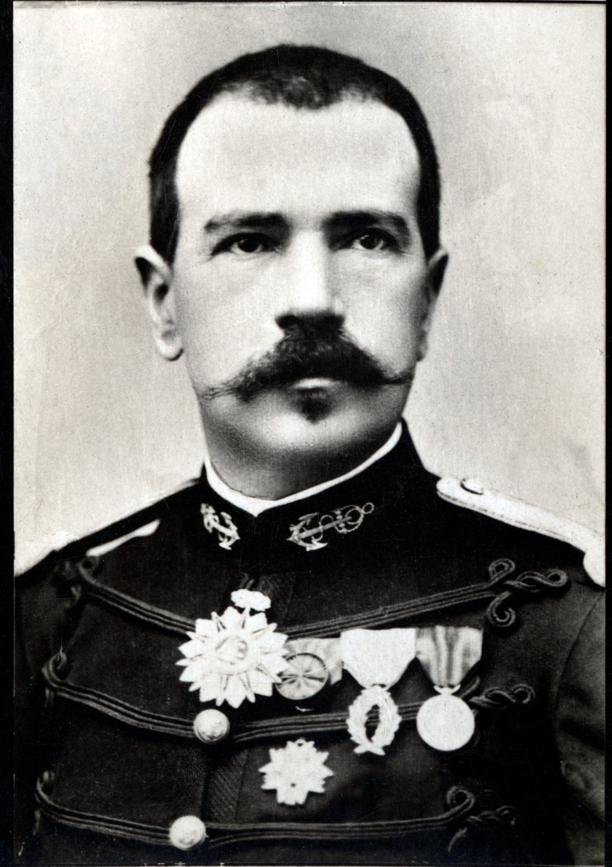 Porträtt av Parfait Louis Monteil (1855-1925), fransk kolonial militär officer och upptäcktsresande. av French Photographer