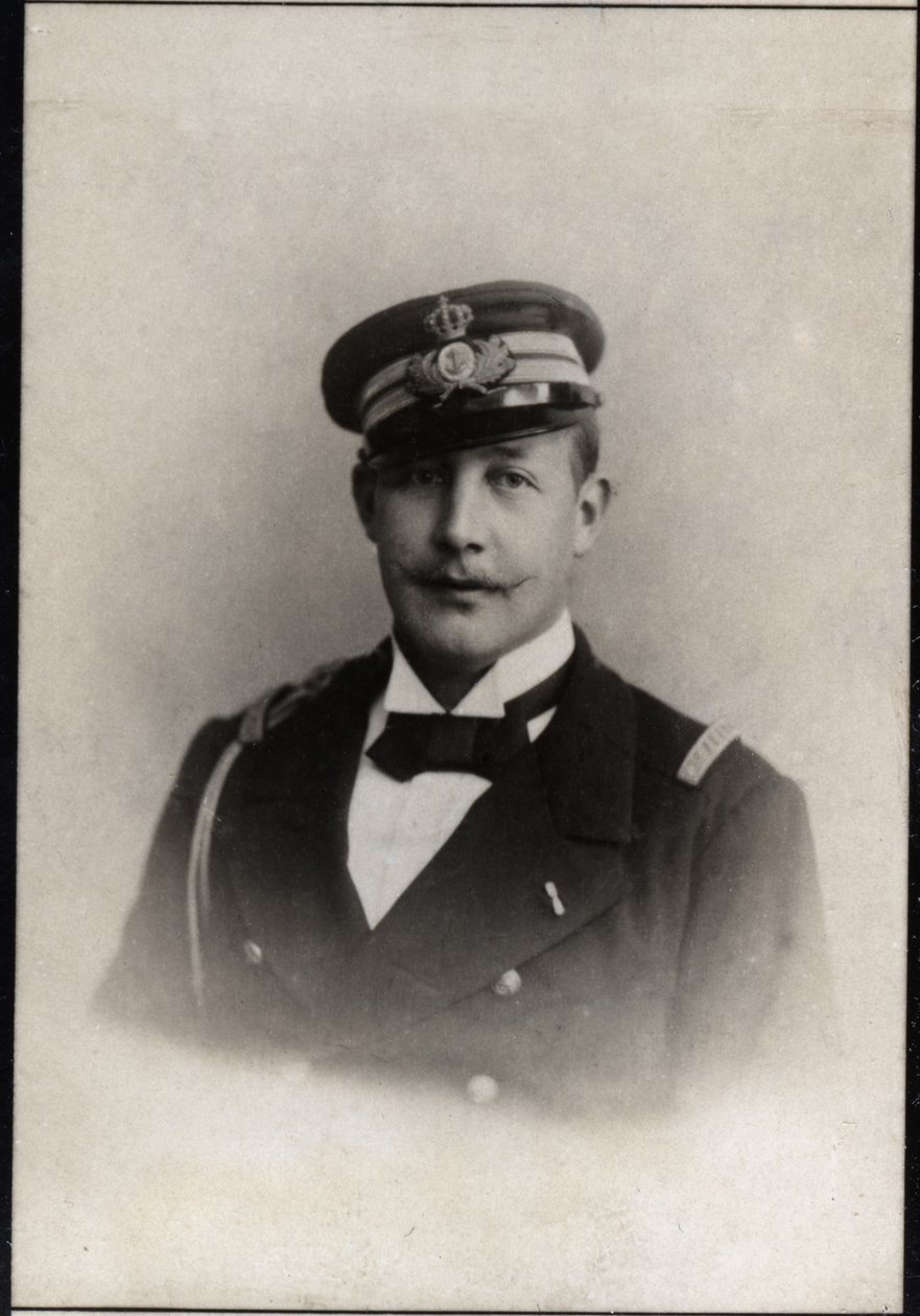 Porträtt av prins George av Grekland och Danmark (1869-1957). av French Photographer