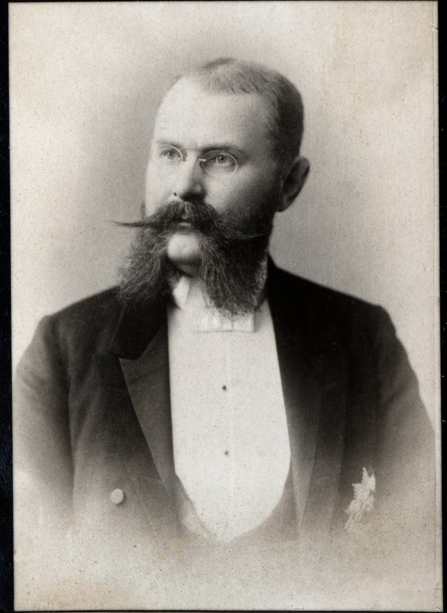 Porträtt av Vilhelm II av Württemberg (1848-1921), kung av Württemberg. av French Photographer