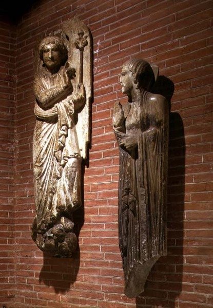 Figurer av bebådelsen, från utsidan av St. Sernin, ca 1200 (se även 223471) av French School