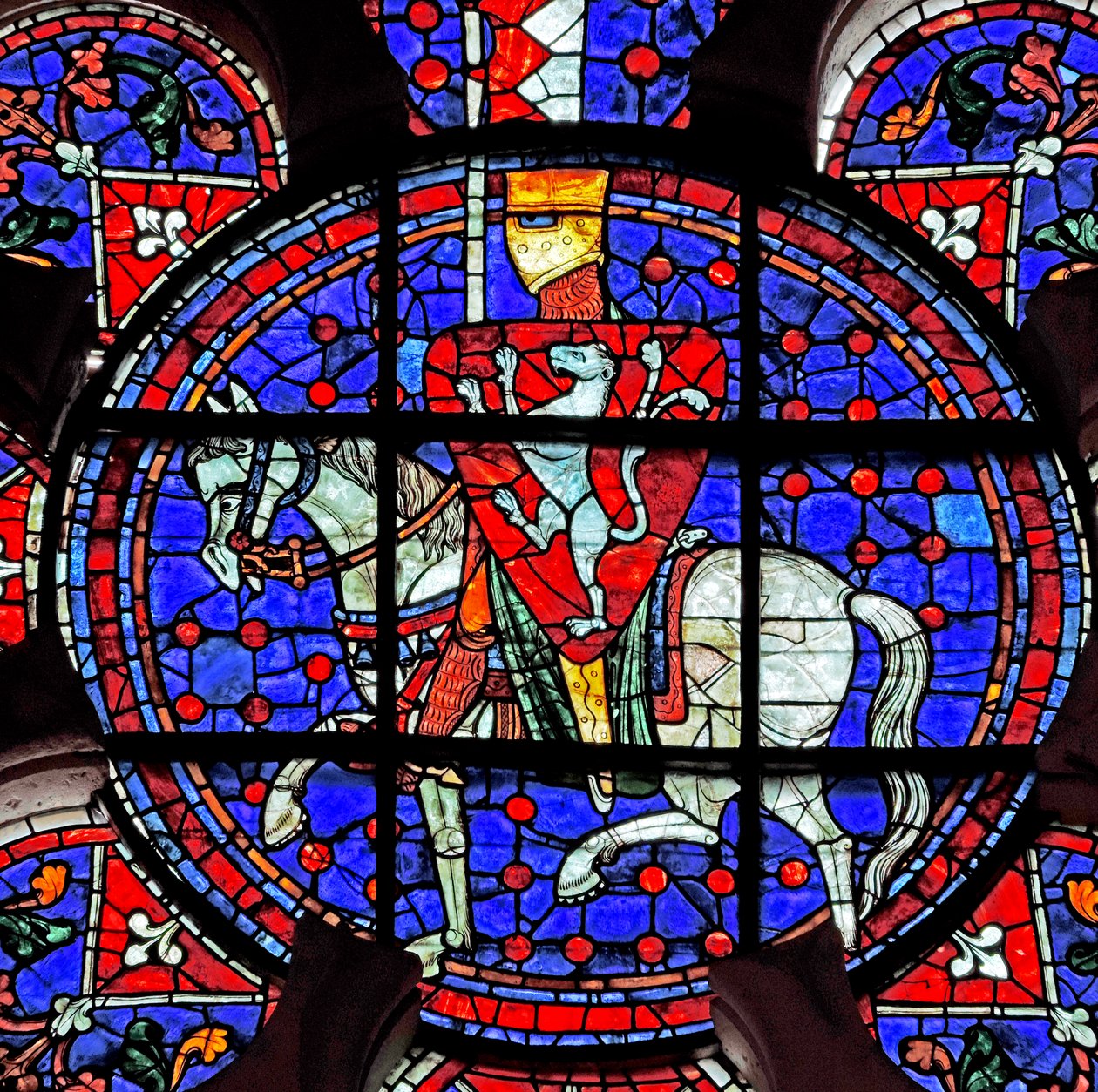 Rosenfönster föreställande Simon de Montfort, Chartres katedral av French School