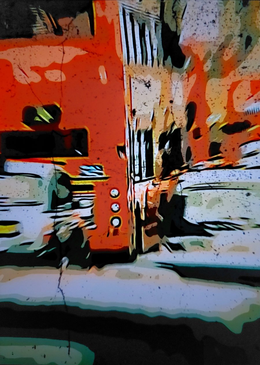 Orange stadsbuss av Mavet