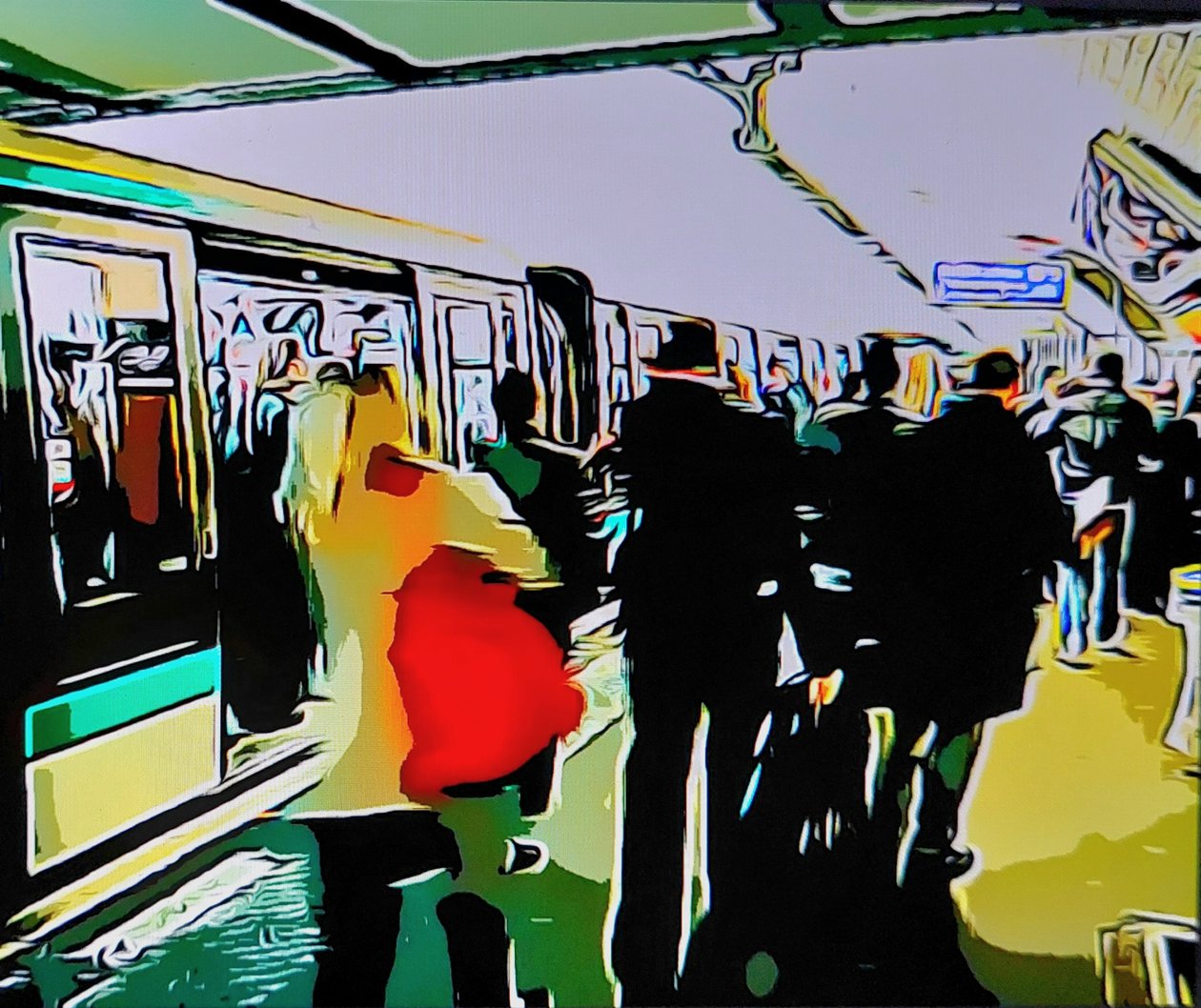 Tunnelbana i stadsmiljö av Mavet