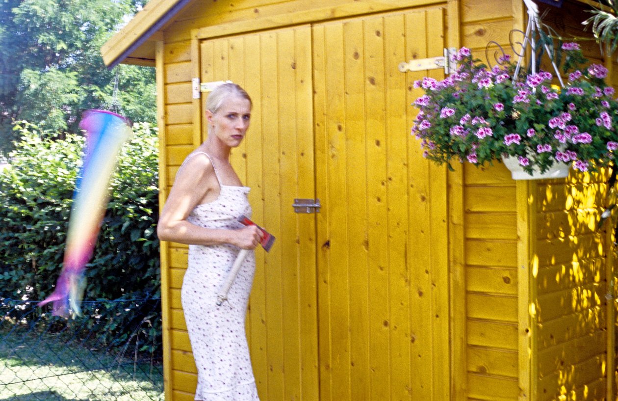 Från Axehibition (fotoserie) av Alexandra Gertrud Maria Marx
