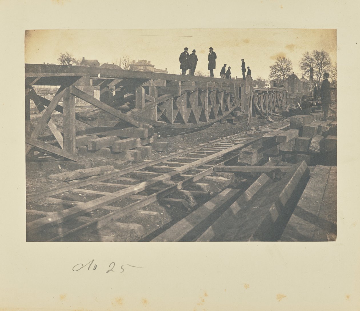 [Experimentella upphängningstakstolar, Alexandria, Va.] av A.J. Russell