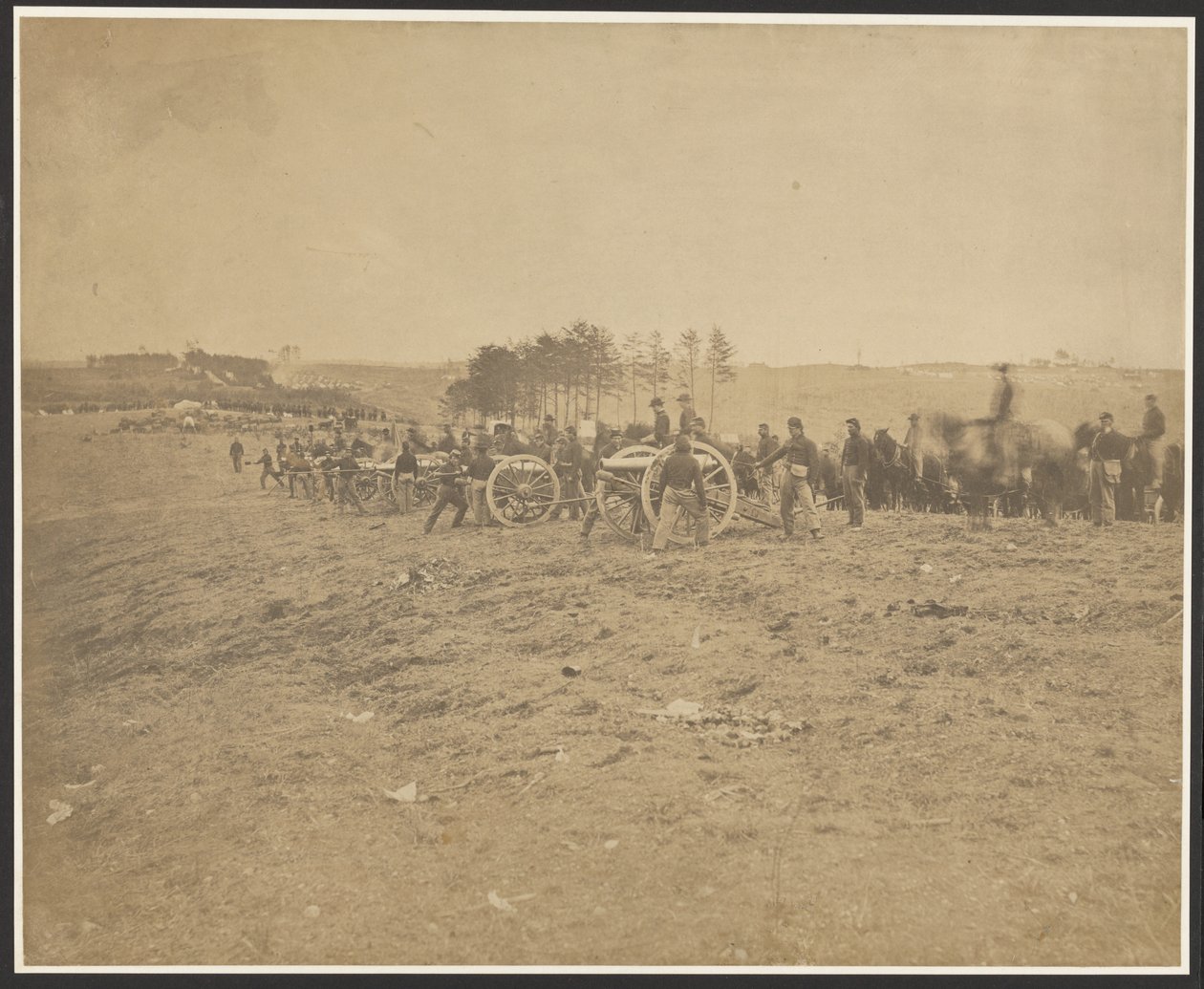 [Första batteriet i Connecticut, nära Fredericksburg] av A.J. Russell