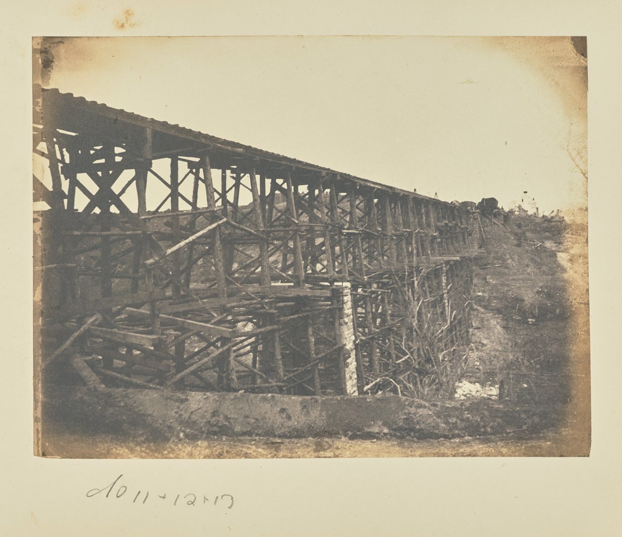 Military Railroad Bridge över Potomac Creek, på Fredericksburg Railroad av A.J. Russell