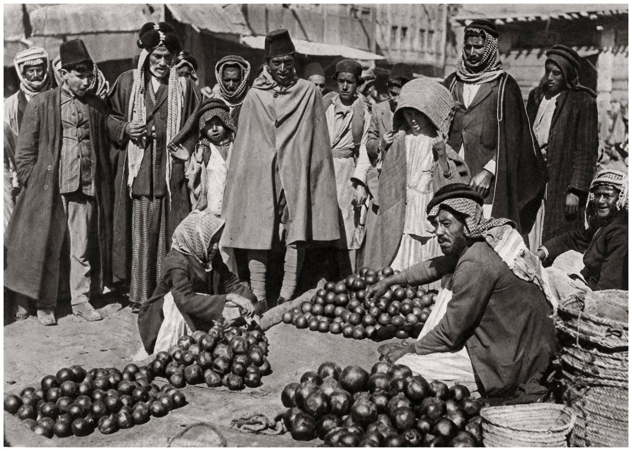 Fruktmarknad i Bagdad, Irak, 1925 av A. Kerim