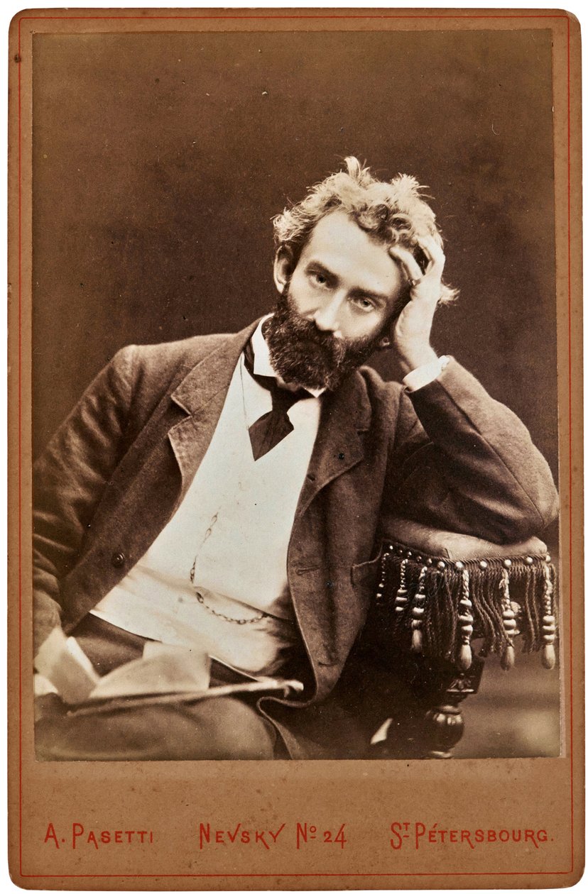 Porträtt av Nicholas Miklouho-Maclay (1846-1888) - Nikolai Mikloukho-Maklai - ukrainsk-rysk etnolog, antropolog och biolog. Fotostudio A. Pasetti statliga friluftsmuseet Spasskoye-Lutovinovo av A. Pasetti Photo Studio